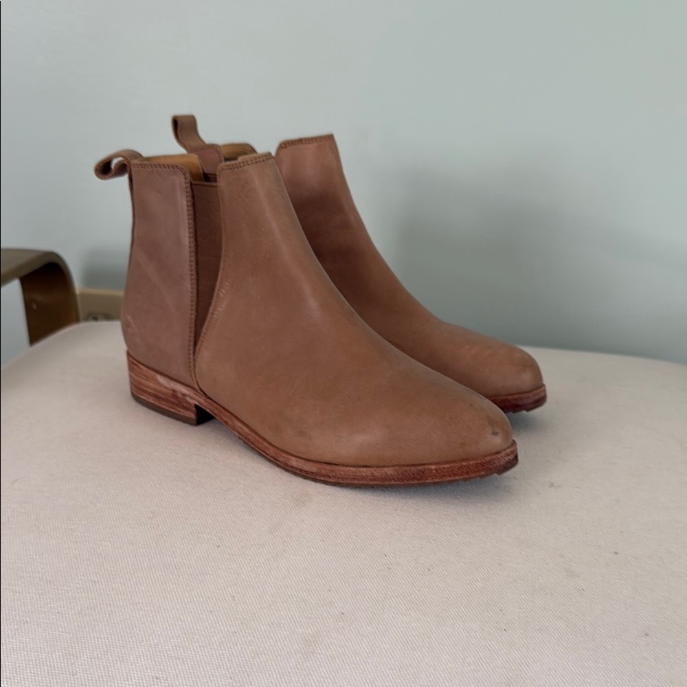 Nisolo Chelsea Boots